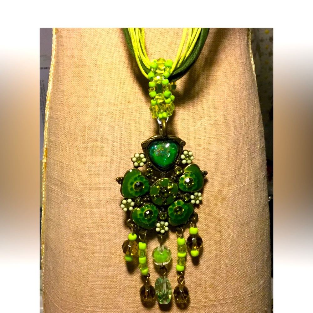 Green pansy & enamel Necklace and free earrings
